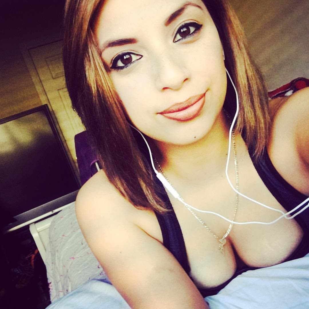 Andrea latina pregnant n non pregnant