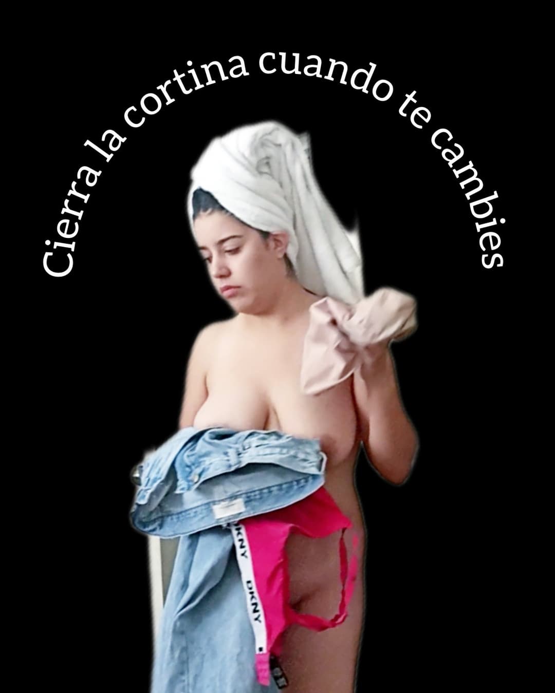 Putita tetona cambiándose espiada , spying on a big titted slut changing clothes