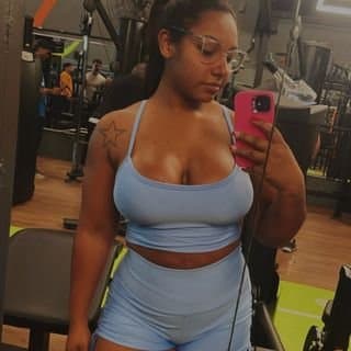 Click to view full size Brazilian prostitute charges $75 for sex with tourist in Brazil.