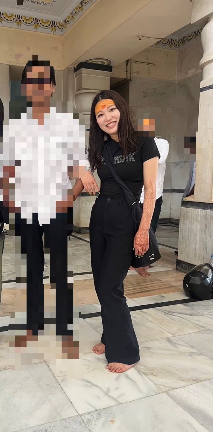 Cute Japanese Girl Loves Indian Men Shows Feet and Soles has cute Toes cheats on me in India