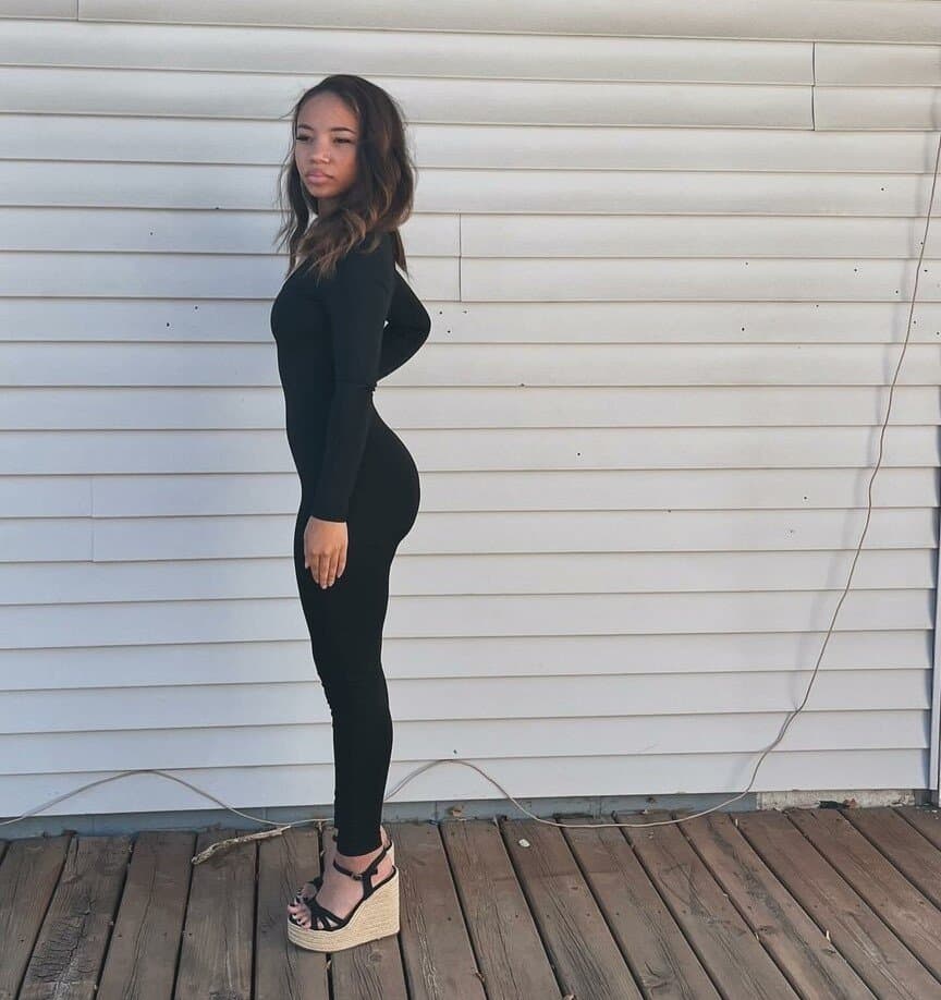 Sexy Curly Lightskin Tries Solo Anal