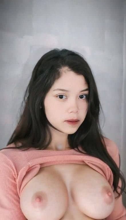 Indonesian muslim hijabi slut loves cum on her face