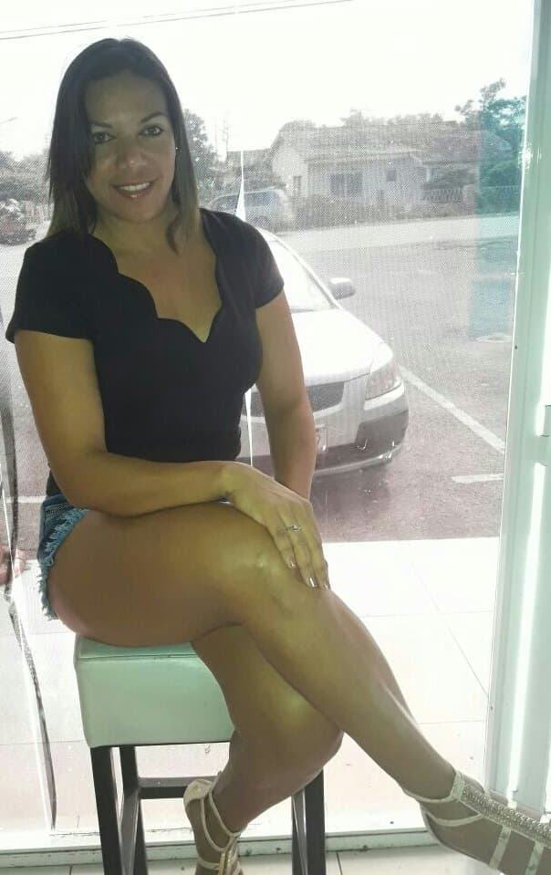 Real latina slut milf... La Perra Madura