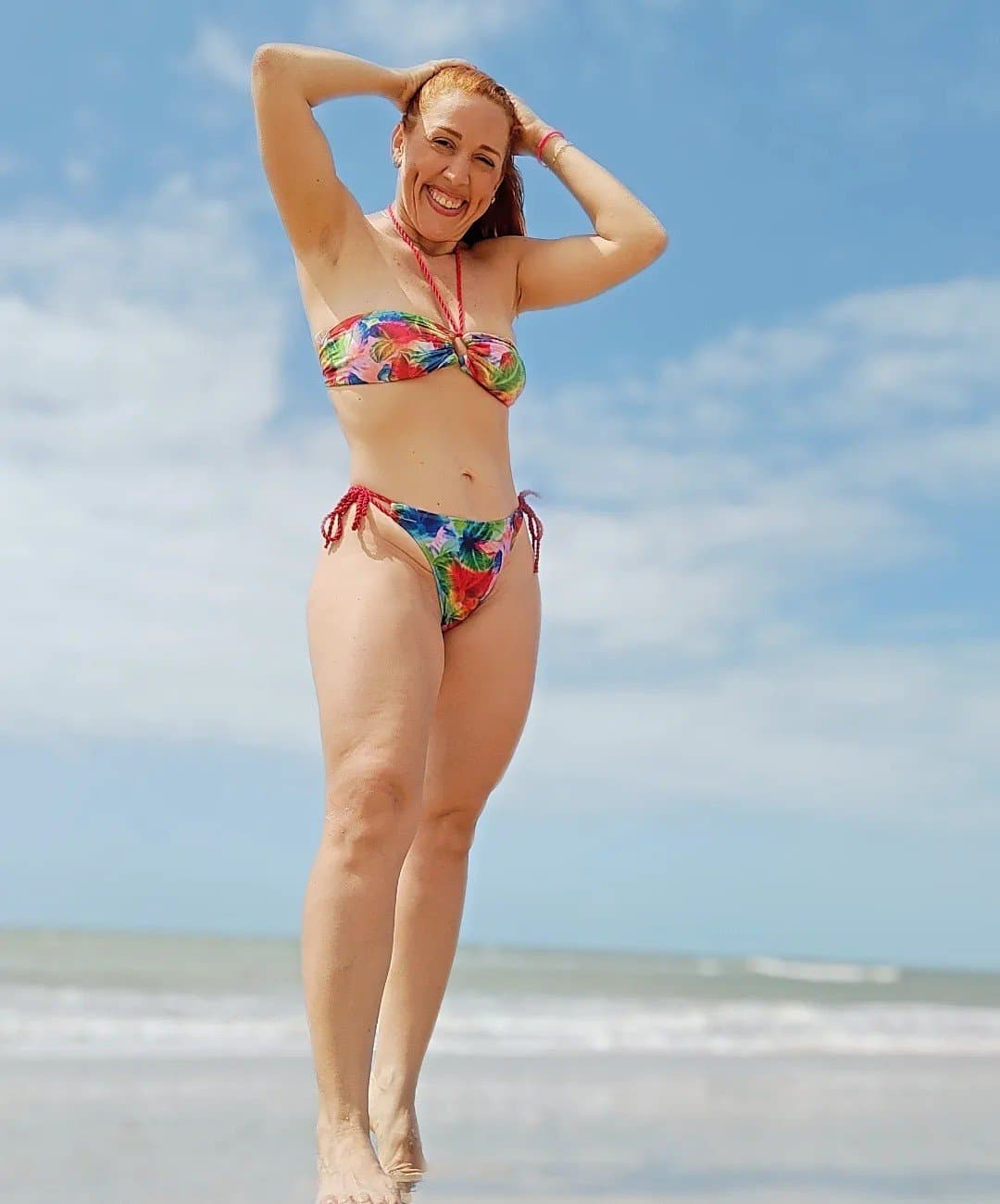 Click to view full size (SEGUIDOR) Exibe sua putinha pra levar gozadas