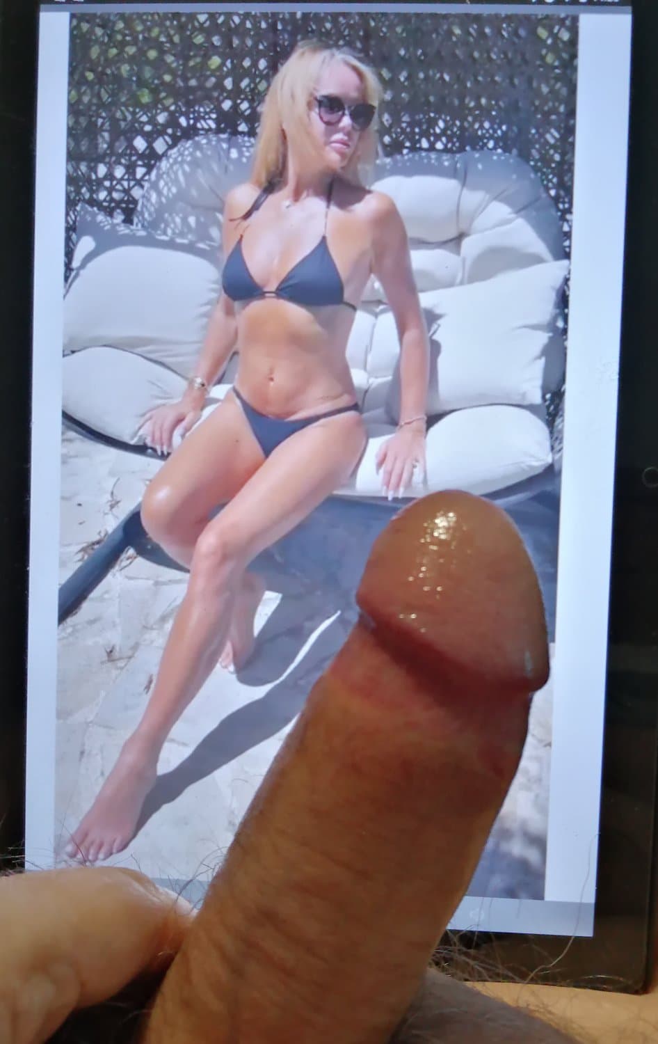 Amanda holden, dic picks 13, get hard to cum whore Amanda.