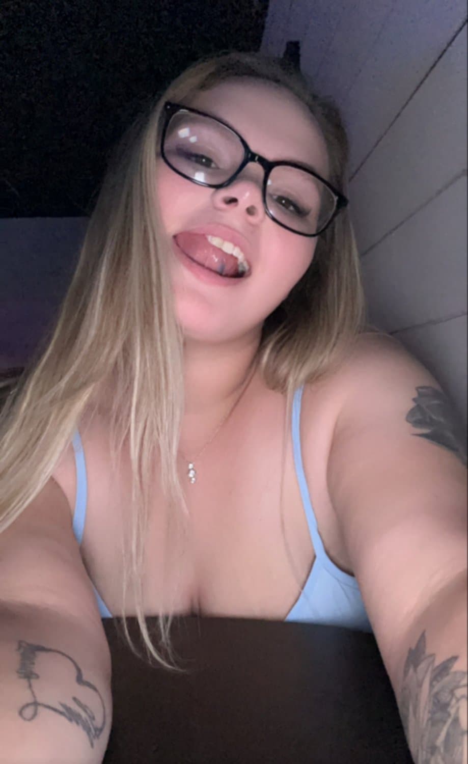 Lesbian Makeout In Bathroom