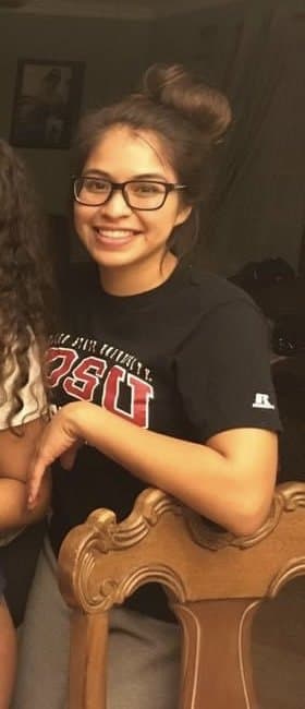 Latina with nice legs and feet she ain’t loyal