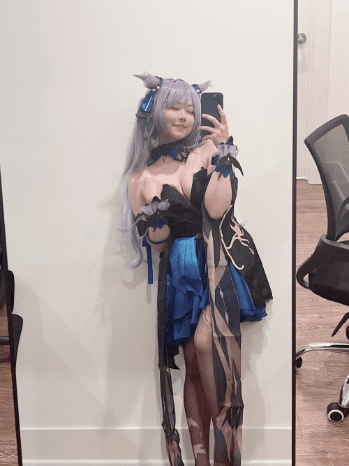 Julia Mayumi / Julia Nakamura / JuMayumi / JuMayumin