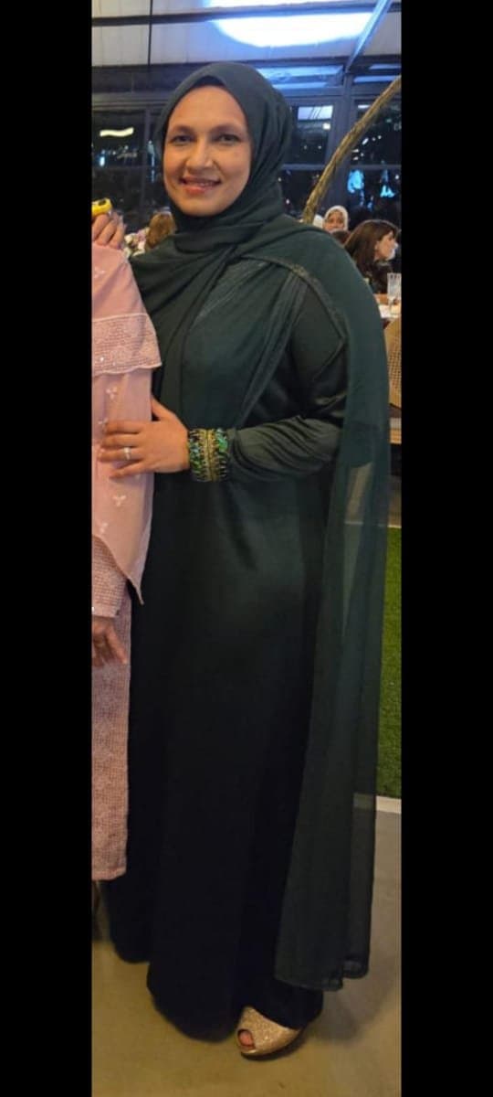 My Sexy Aunty. DM to talk about her. Comment on her