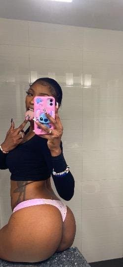 Beautiful big oily booty petite ebony sister