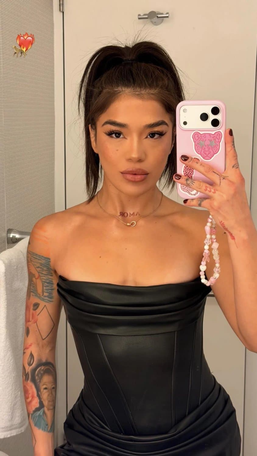 Click to view full size Tracy cortez is such a slut that deserves your cum