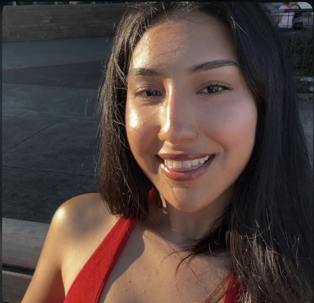 Tiktok Teen Latina, exposed by cuck bf