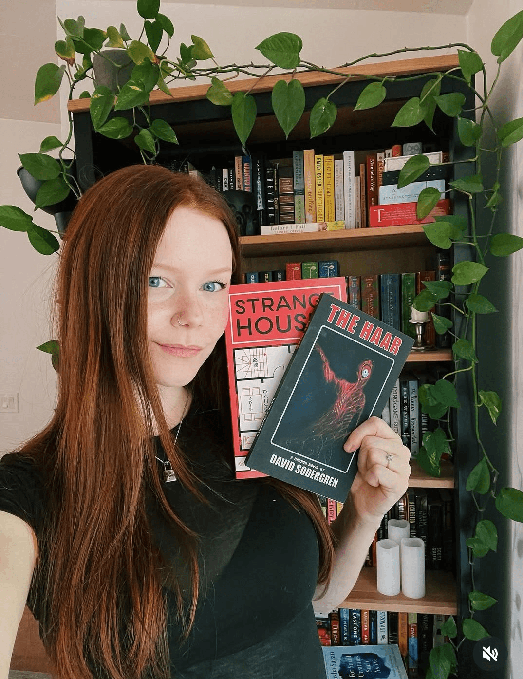 Sexy Milf Youtube Nerd "Possessed by Horror" would be so much fun to degrade and humiliate.