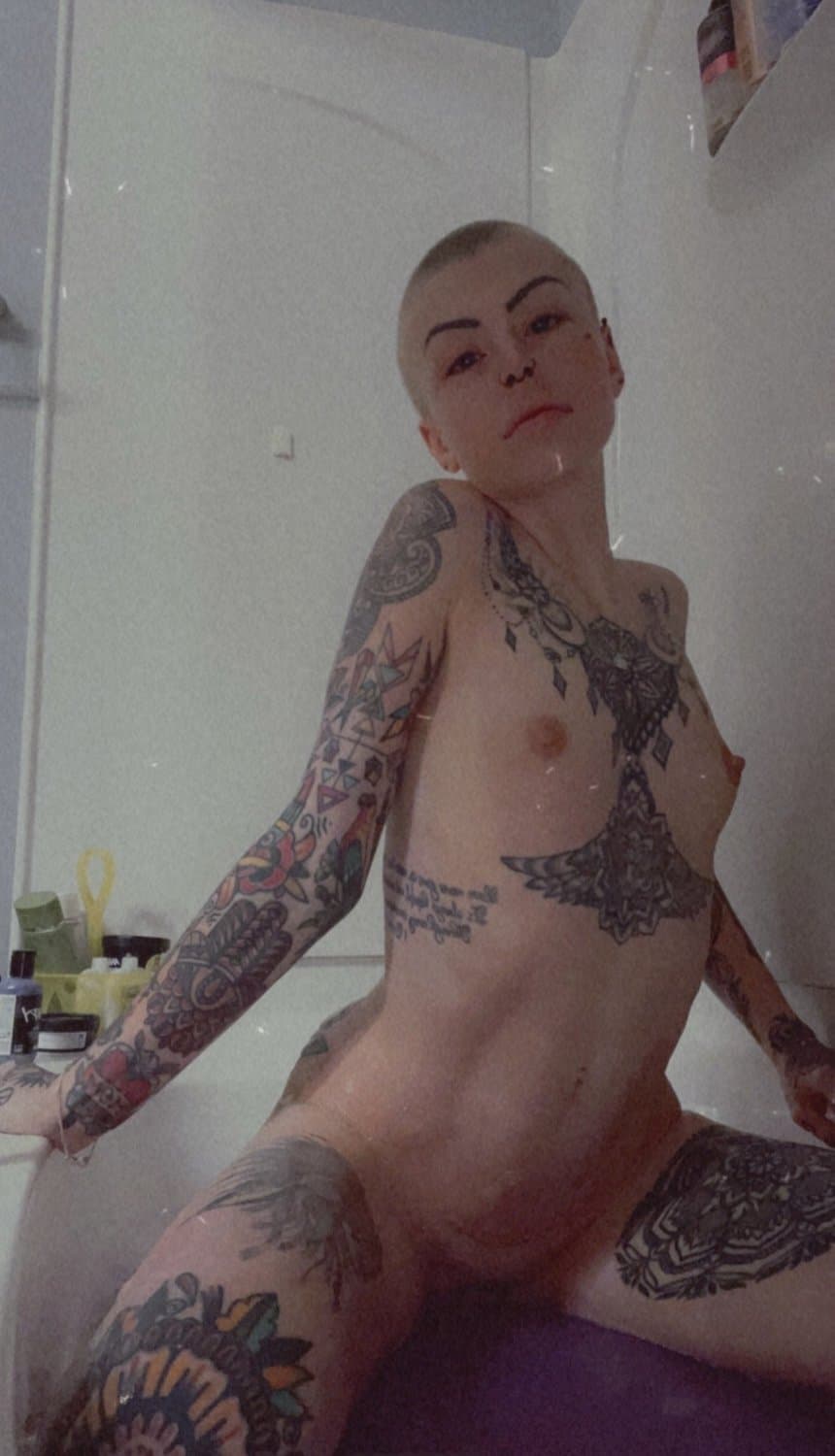 Bath time with mommy is best without bubbles