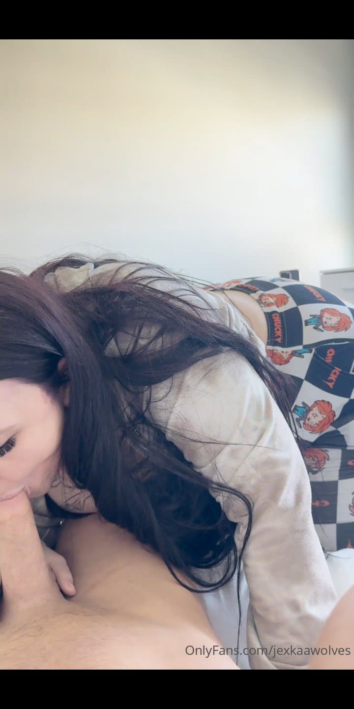 Click to view full size Jex Hooking Me Up