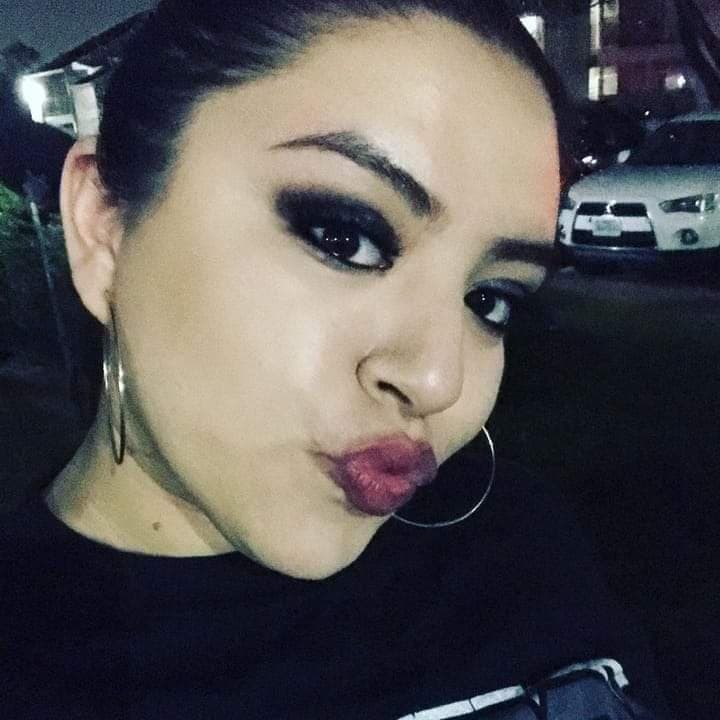 Click to view full size My nextdoor neighbors boyfriend got caught cheating, so she wanted to get revenge ?? she came over