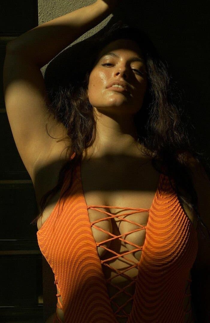 Ashley Graham is so Thick& Beautiful How I love to Titty Fuck Those Big Luscious Breast of hers PT1