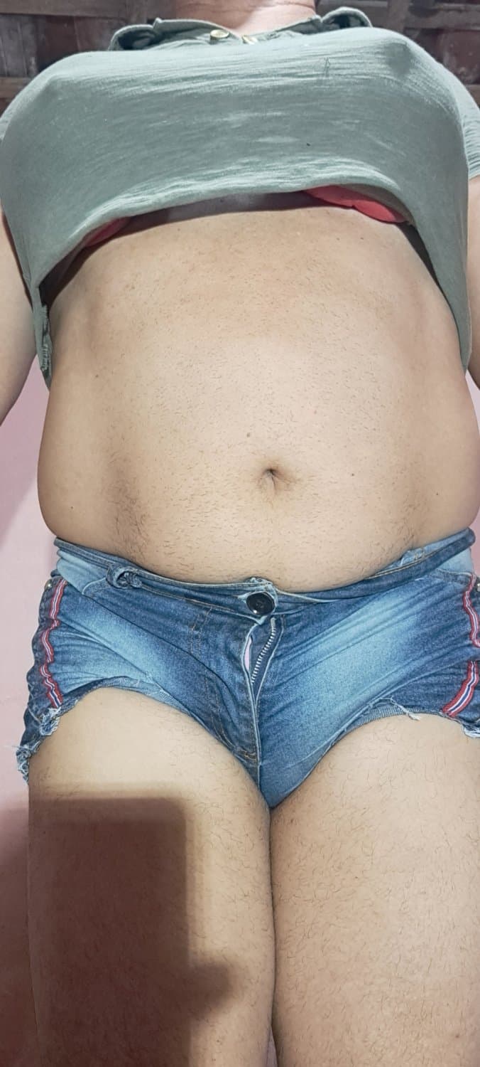 mostrando meu cuzinho