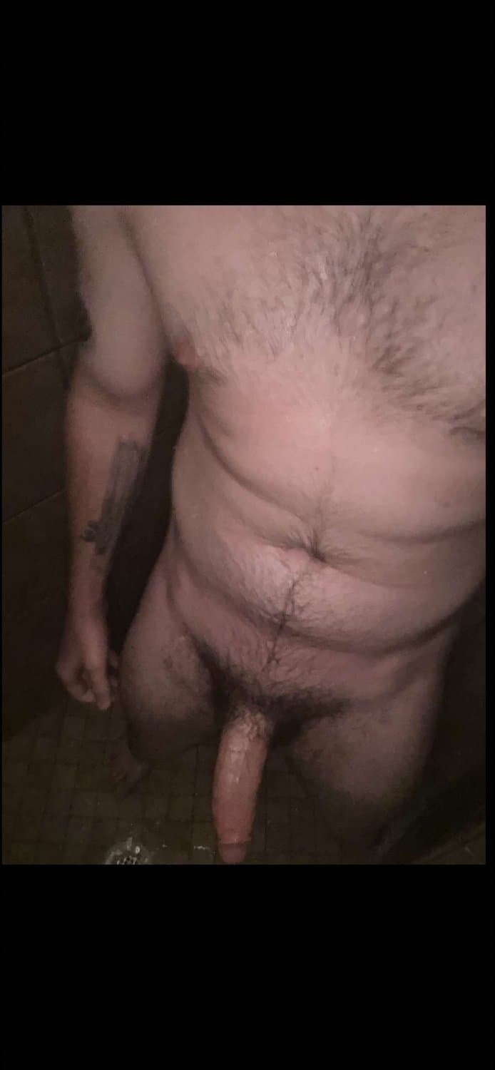 Johnny Boy is obsessed with showing off his BWC ! What a Hung Exposure faggot!