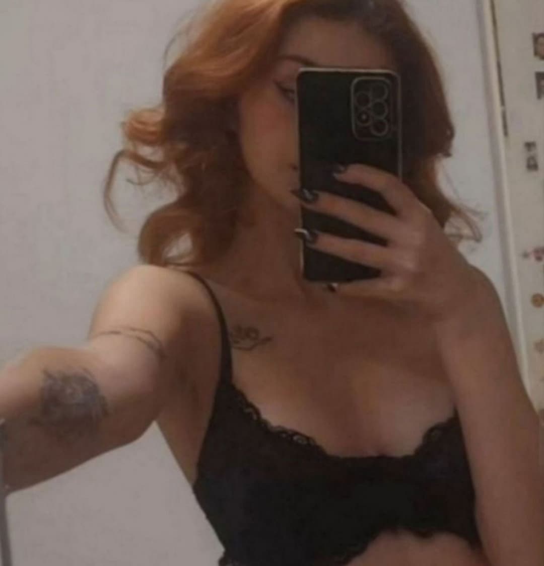 horny coworker wanted to share jasmin 21 because she is made for big cocks