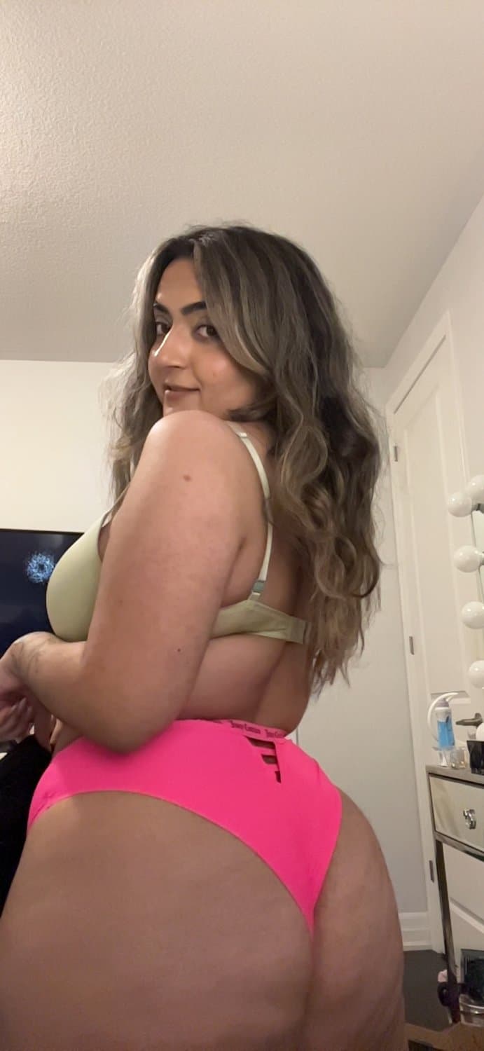 Thick Fat BBW Gf LOVES showing fatass and tits