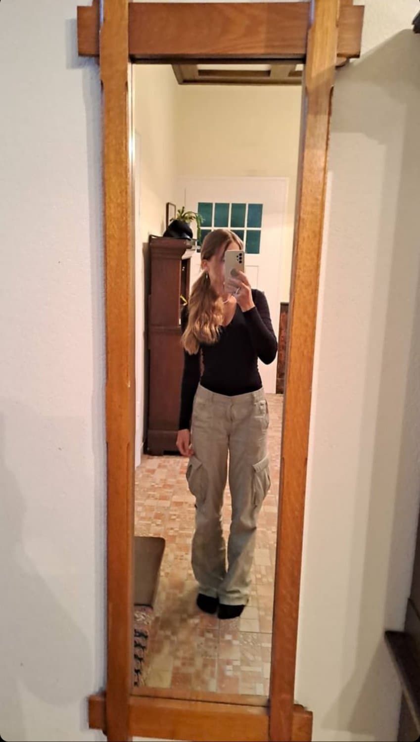 German sub Johanna - perky tits, slim body, smooth pussy