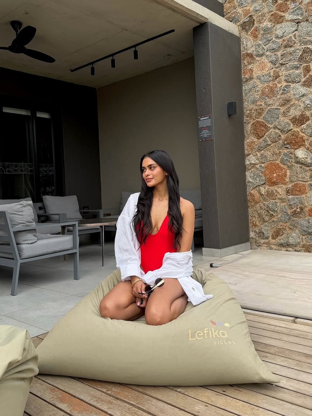 Which South African girl would you chose? You got 48 hrs with her. 1-10  choices