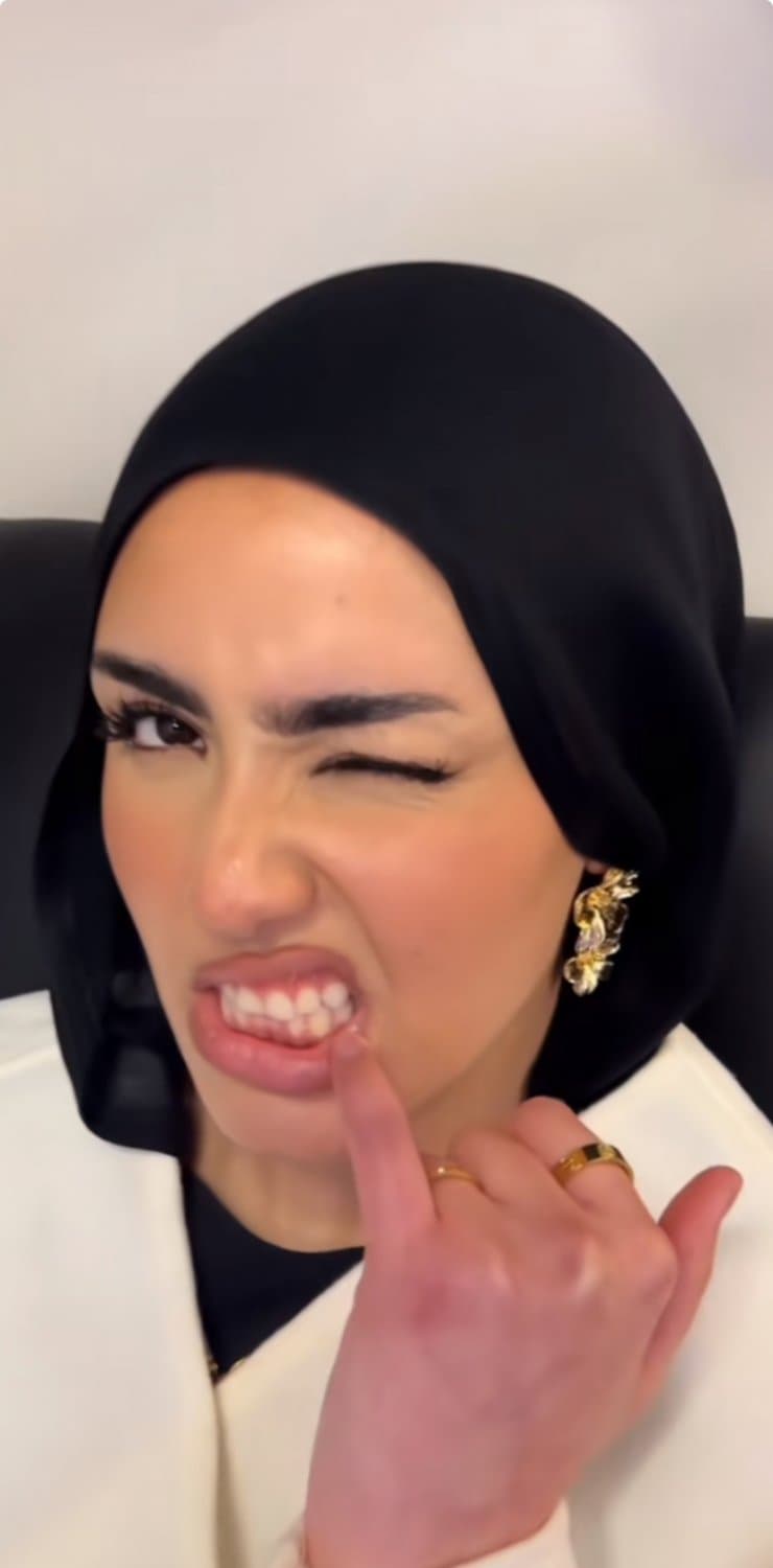 Hijabi Arab feet and spit compilation