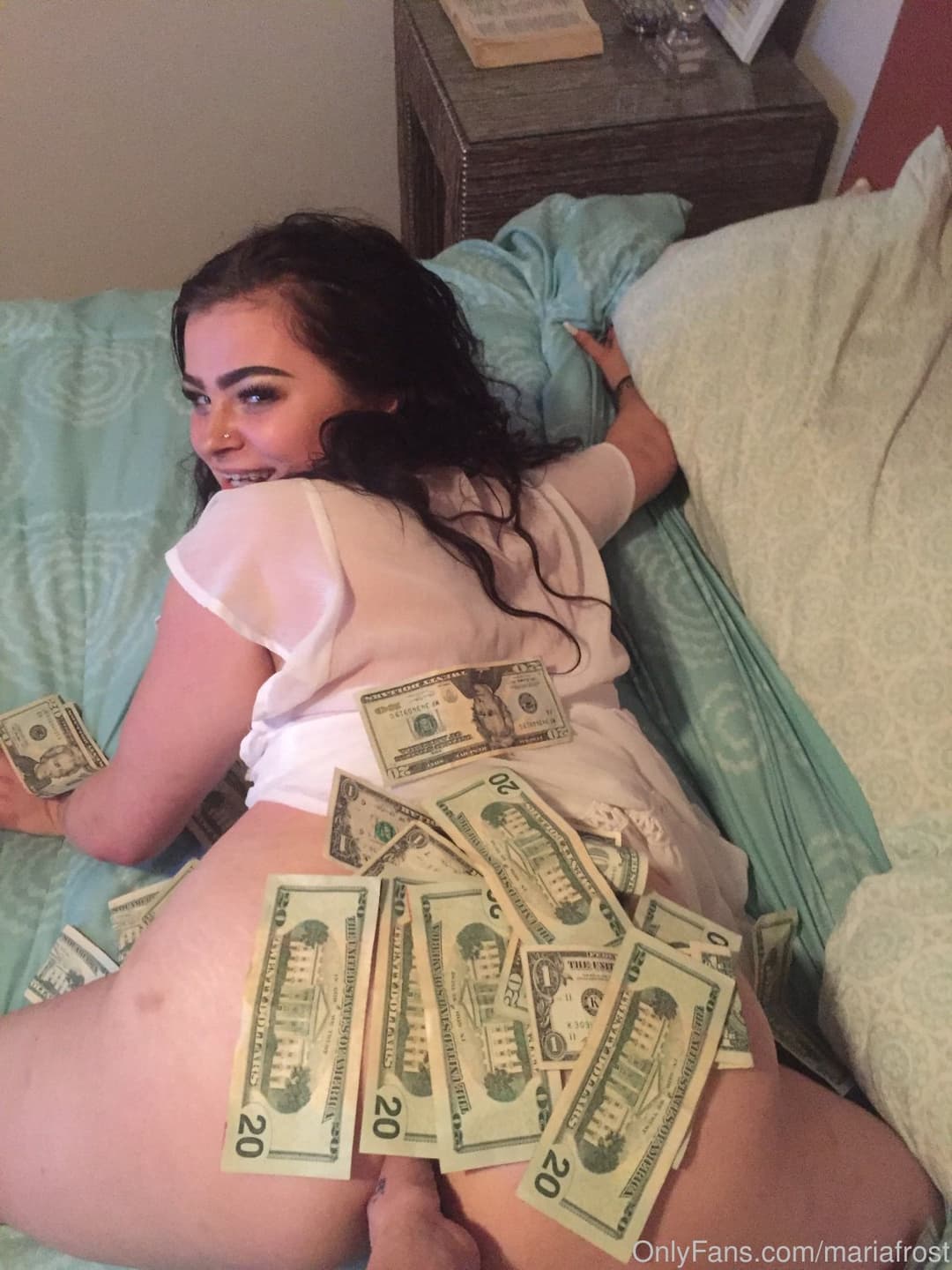 Freaky Lina bbc sucking + nudes PT. 1 ???