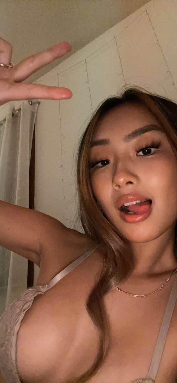 Daisy’s LEAKED SEXTAPES & NUDES ABG Teen Slut Influencer !!! Get’em while you can!! Hmong ABG NUDES