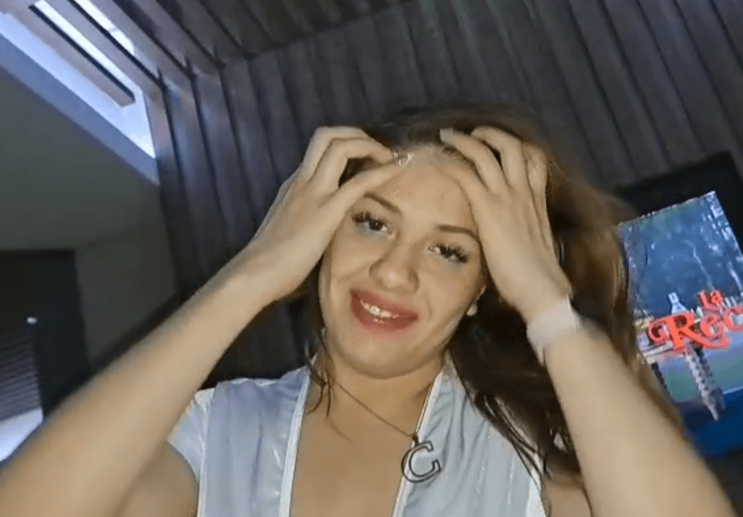 Puta güera mamado verga putona