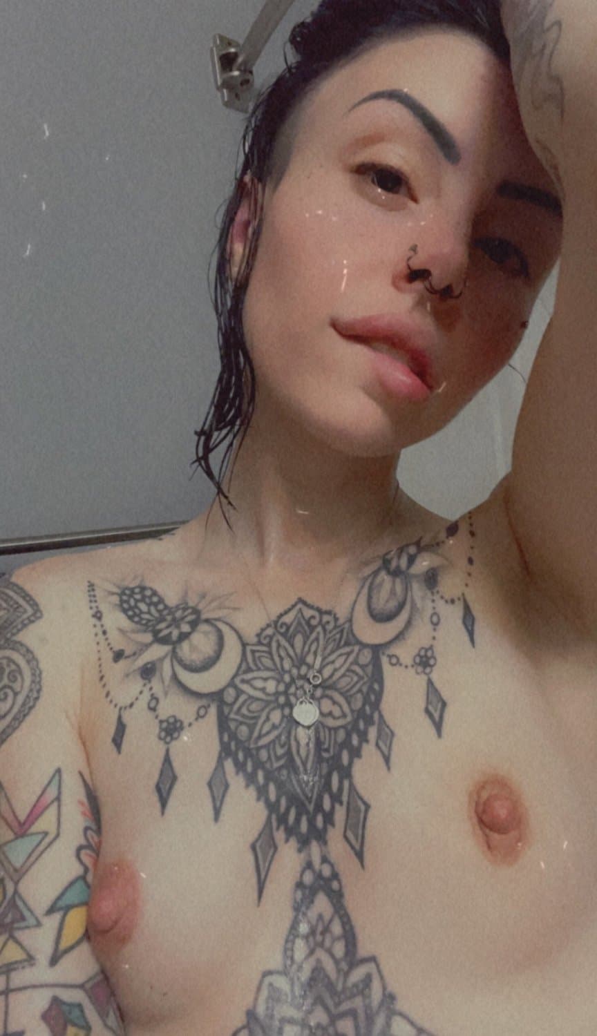 Bath time with mommy is best without bubbles