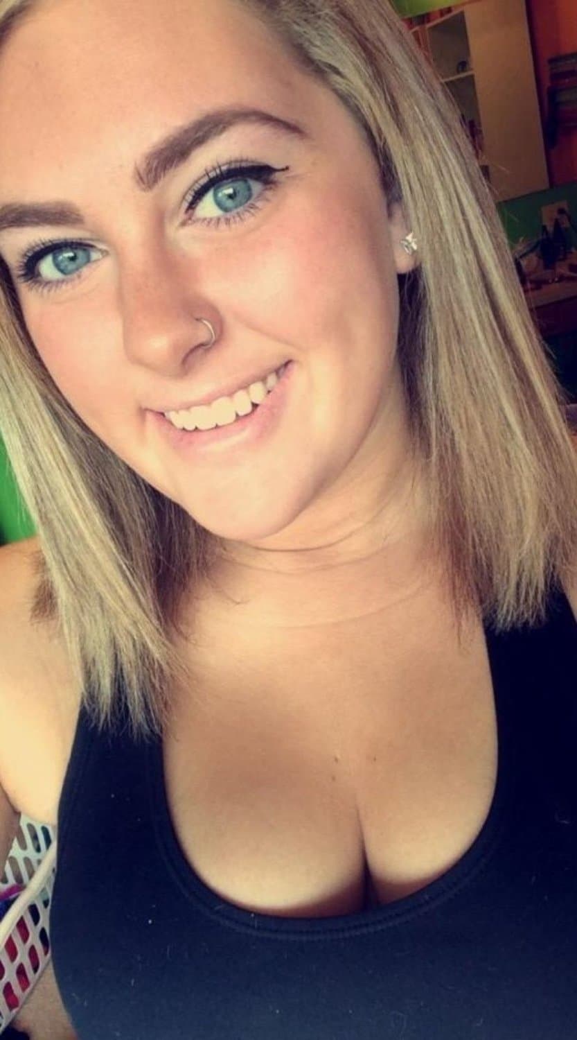 Raina 18yo Minnesota USA likes blowjob and deeptroath with big boobs. For same  my Kik in comments