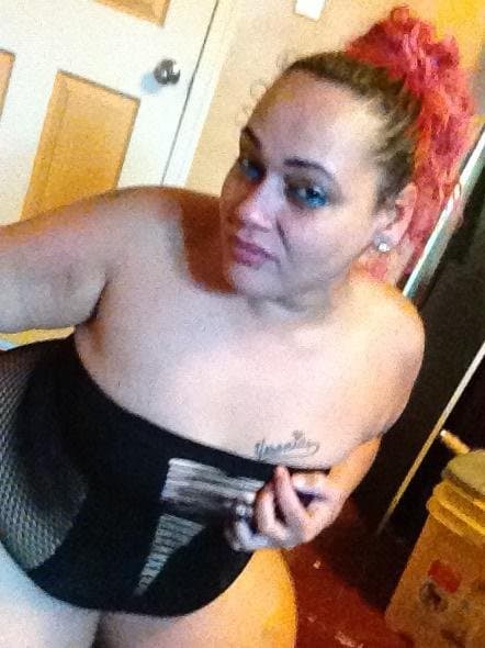 Auntie got alotta ass?