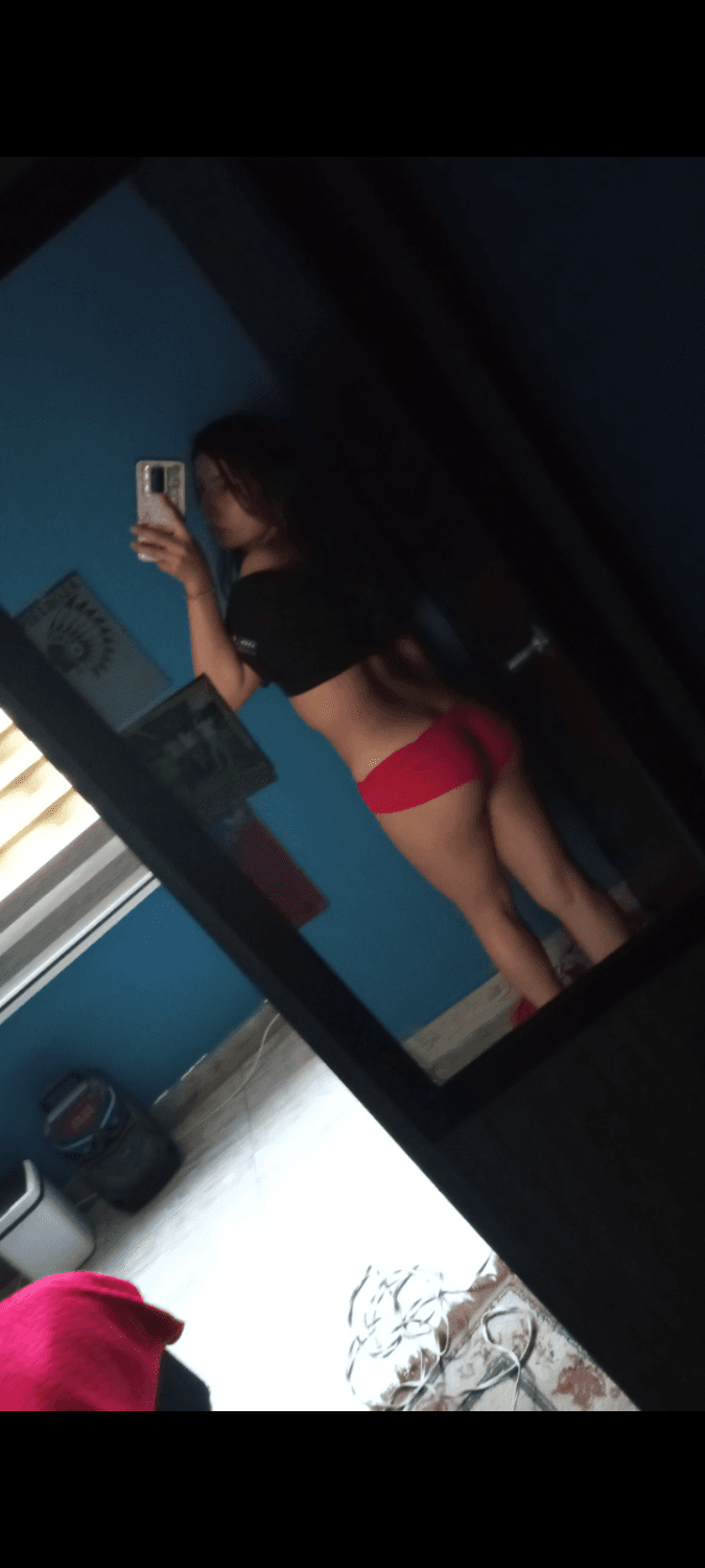 Mi nva Colombiana adolescente de culo grande