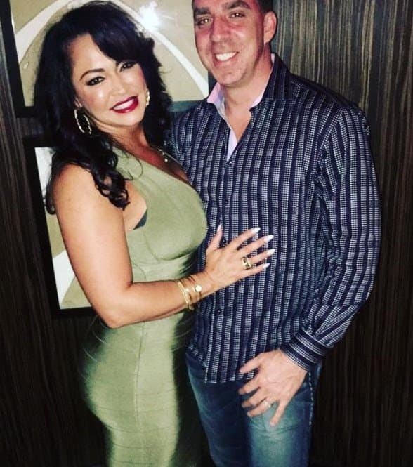 Wife Loves Fitness & Eating Pussy