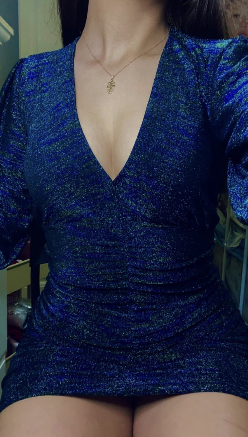 Ainara chinea, una puta ninfomana cuyo único talento es levantar pollas y ser una cerda