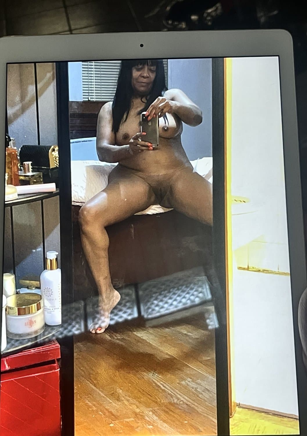 My black milf grandma, mama