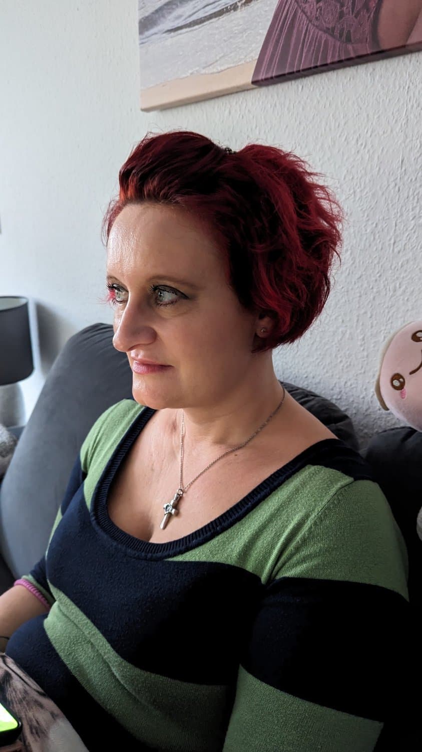 Slut of the week - hot small tits German whore.