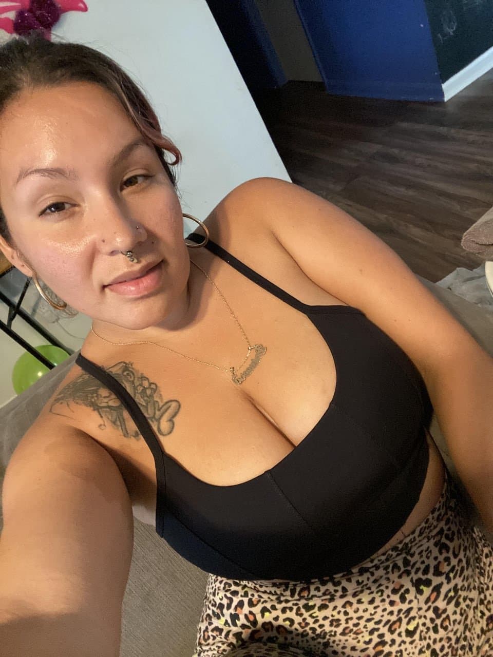 Mexican Milf Peachy 4