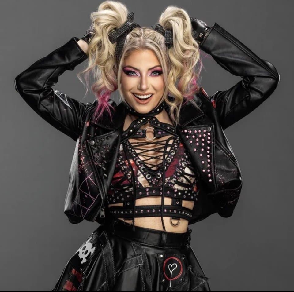 Alexa Bliss Stripping Fake