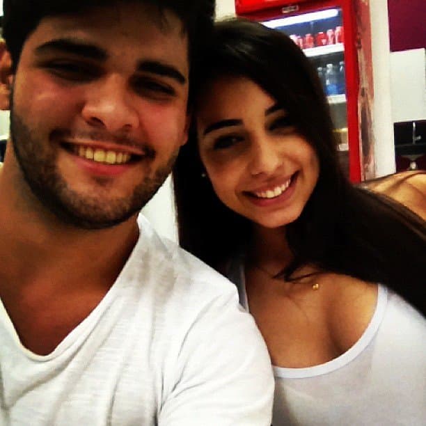 Send me your sister or mother’s sexy & nude pics!