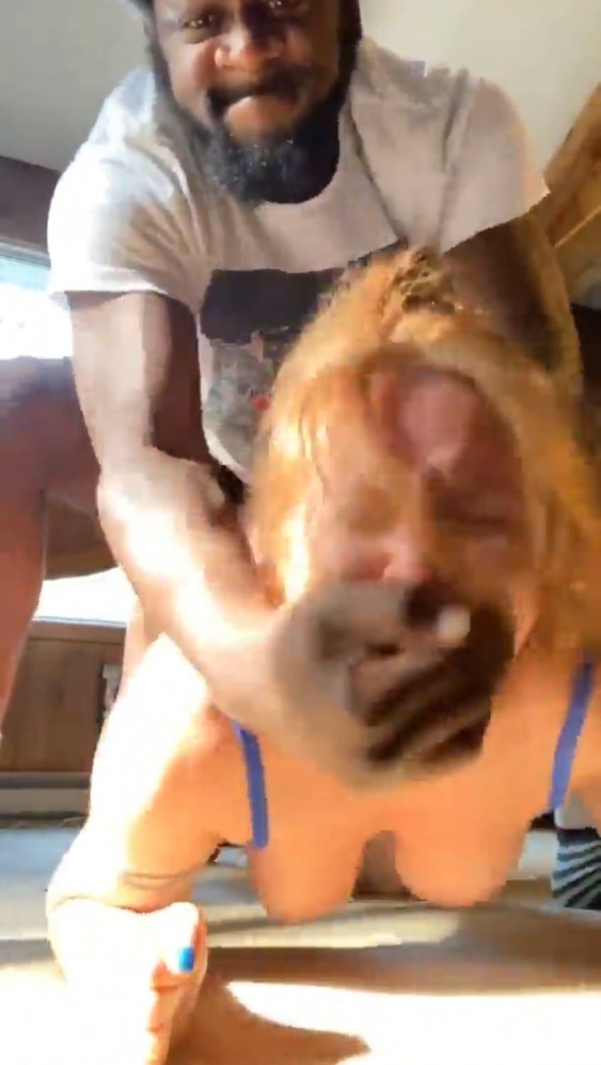 Blonde sexy hotwife suck bbc and enjoying taking that bbc in her phat pussy.