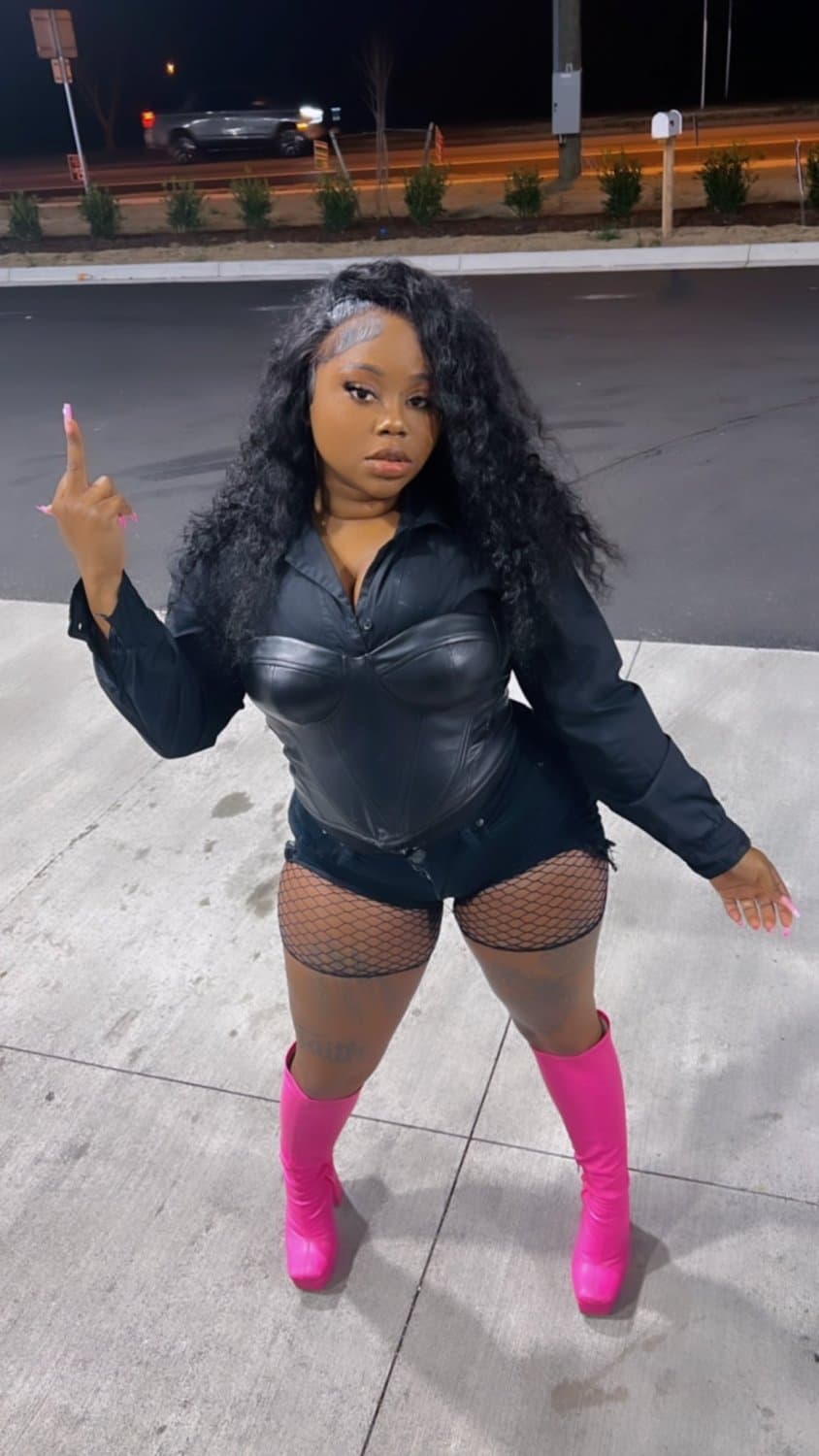 Click to view full size Bee Part 1