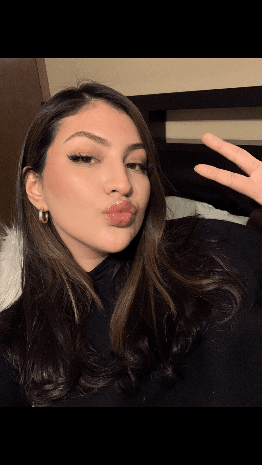 Cute Chicago curvy latina teen mom Tanya