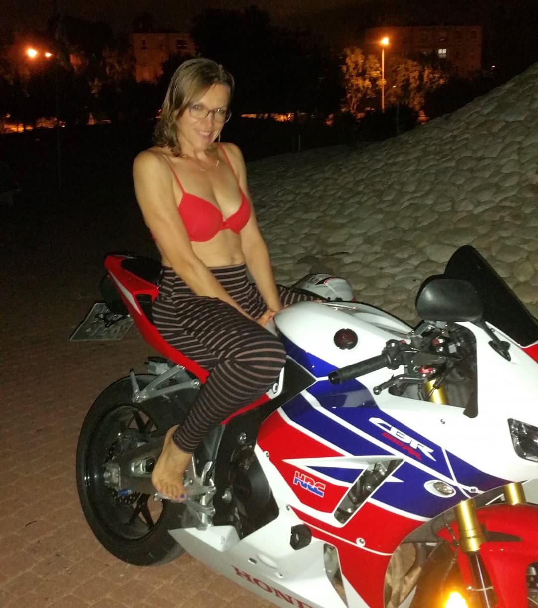 Boss on Bke Fucks Irina Secretary