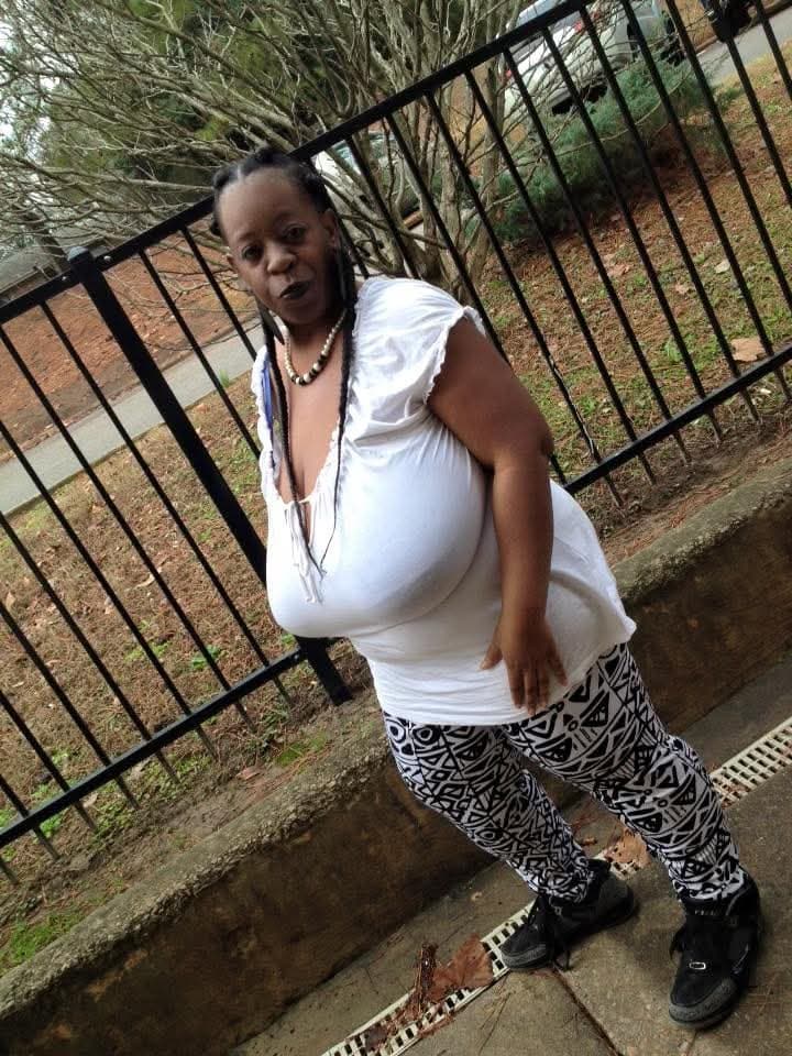 Click to view full size Jumbo Titty Ebony Bbw Milf That Only Bring That Project Pussy To The Table I Would Not Pull Out 58