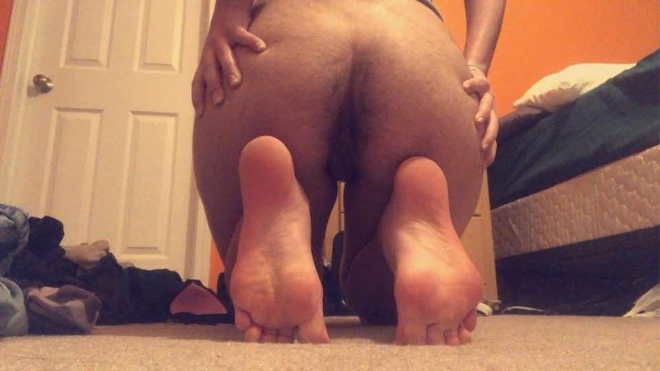 Jenn@ C@lderon Feet, Self Worship, Joi, and Footjob Sim