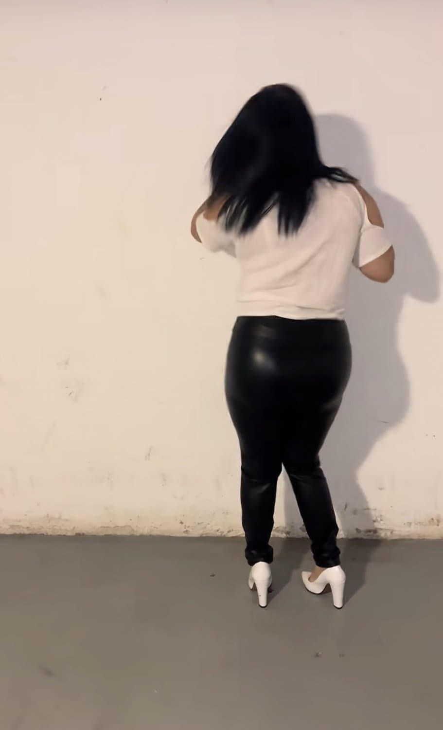 Beurette a cave cuve à sperme