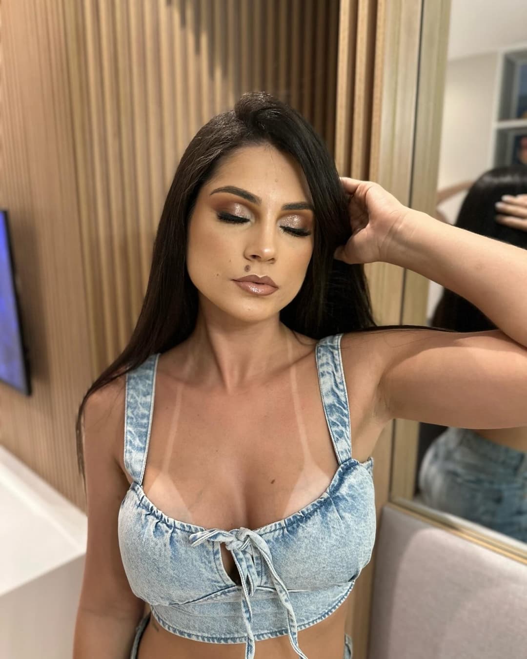 Click to view full size vanessa costa gostosa demais ?